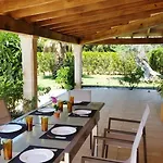 Holiday home Canescandeu *