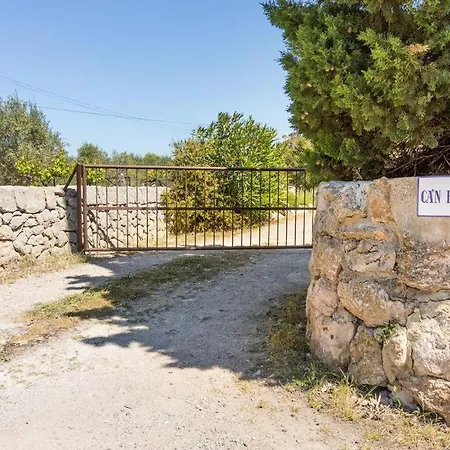 Canescandeu Holiday home *